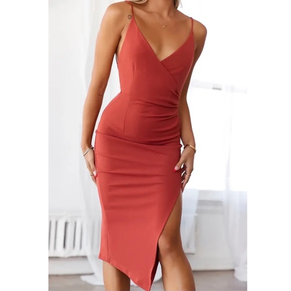 MIDI rust dress - Picture 3 of 3